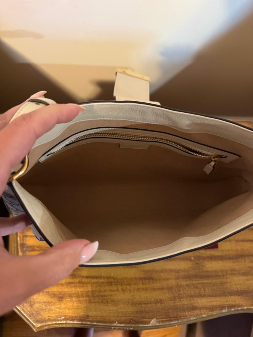 Gucci Supreme Padlock Canvas Shoulder Bag - Picture 10 of 12